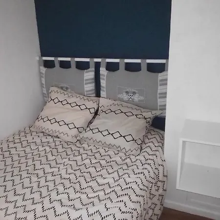 Pieds Des Pistes Au Pla D'adet A Lary Soulan